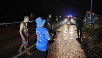 Авария автобуса в Бангкоке-Самуй оставила девять пострадавших, двое в критическом состоянии