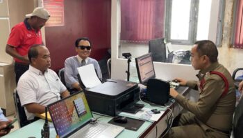 Активисты говорят, что премьер-министр может быть виновен в преступлении, punishable by death.