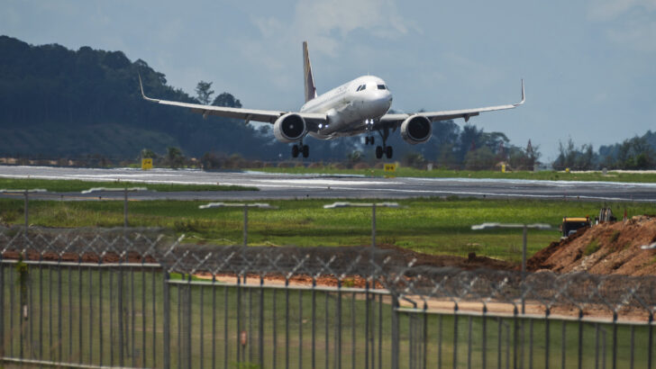 Анонимная угроза бомбой нарушила рейс Air India в Пхукет – арестов нет