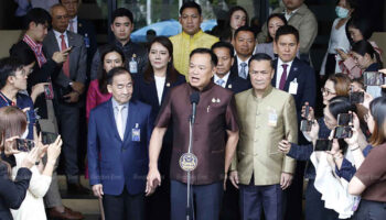 Анутин отклоняет предложение о двух портфелях