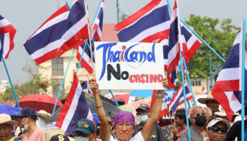 Большинство тайцев все еще выступают против казино: опрос