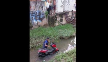 Британский турист спасен после того, как мотоцикл упал в канал Патонг