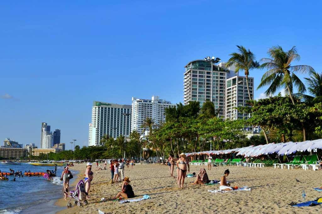 Будущее Паттайи под угрозой, поскольку счет за проживание расходится во мнениях