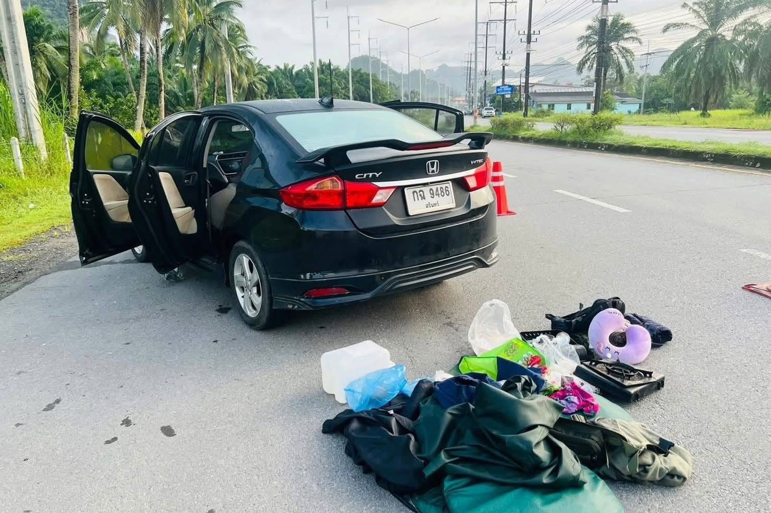 В автомобиле, направлявшемся в Пхукет, найдена бомба замедленного действия