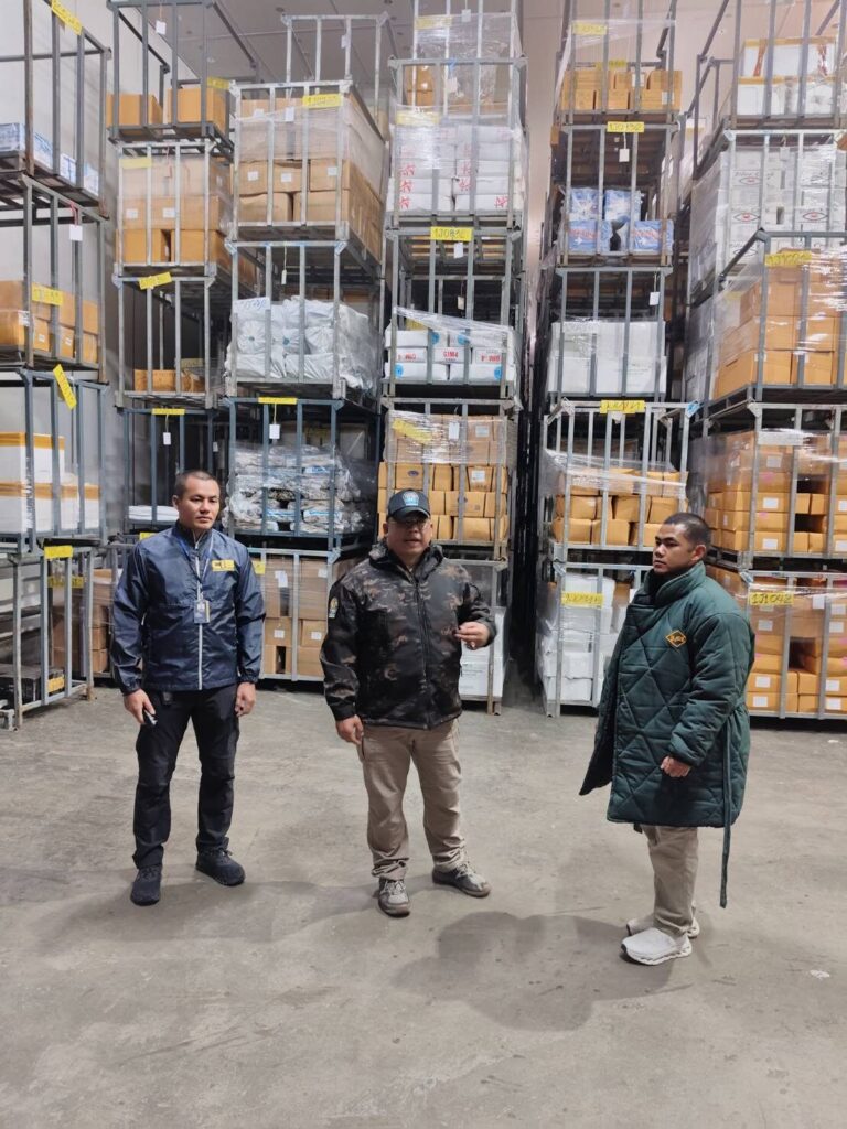 В ходе рейда в Самут-Сахоне был задержан незаконный ввоз 346 тонн куриных ножек