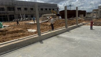 Великая стена стыда! Китайские туристы пойманы на работе в Паттайе