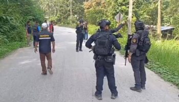 Взрыв бомбы в Наративате убил рейнджера и ранил пятерых.