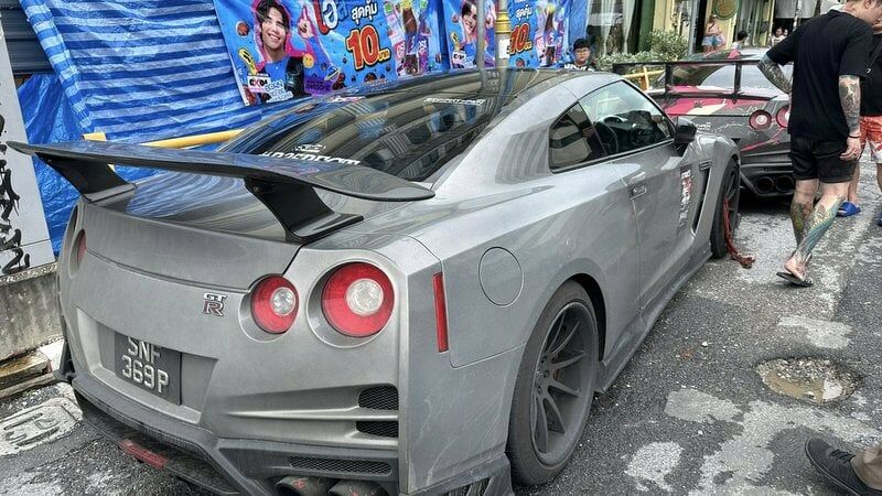 Вруму нет места: полиция Пхукета штрафует иностранных туристов за участие в необычных аттракционах