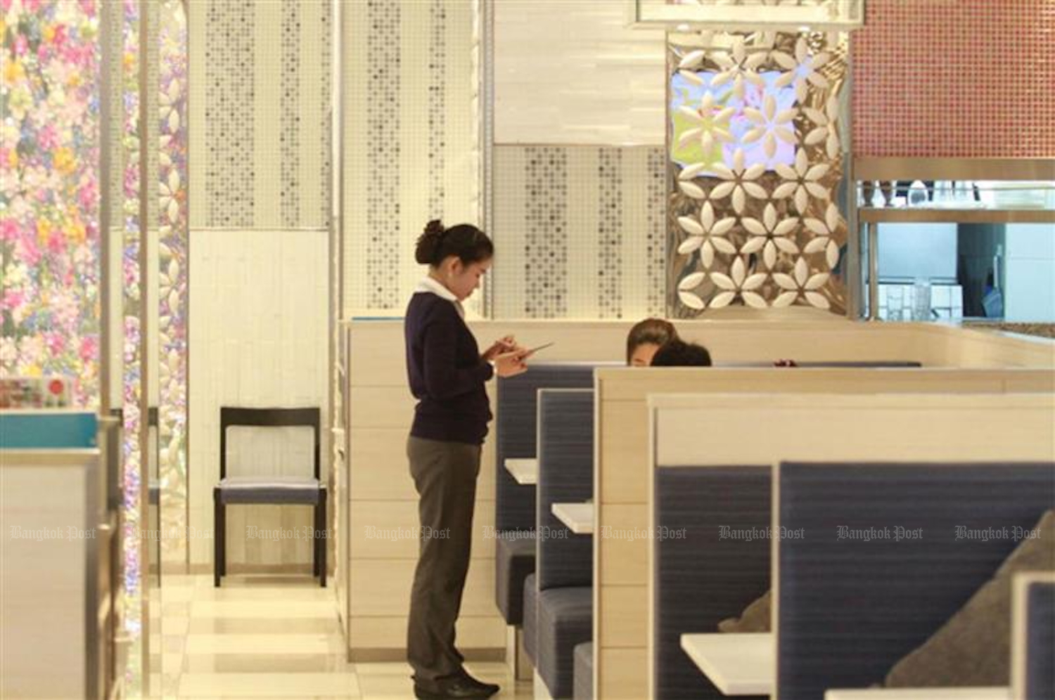 Все работники Бангкока получат минимальную заработную плату 400 бат с 1 июля.