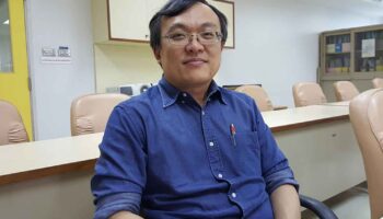 Всплеск Covid - "повод для беспокойства", - говорит профессор Чула