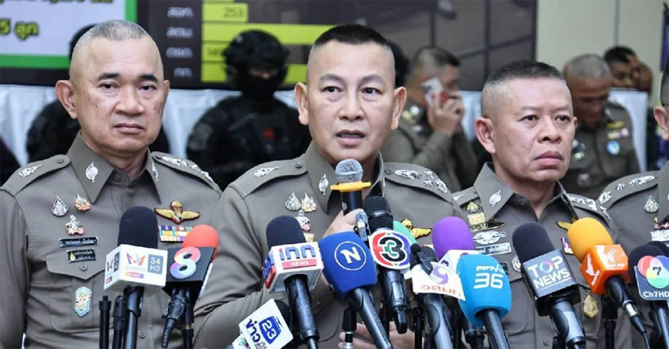 Глава полиции Таиланда сообщает, что признаков внешнего вмешательства в протесты нет, но силы безопасности остаются в состоянии готовности.