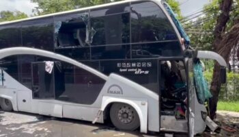 Десять человек пострадали в результате крушения автобуса с индийскими студентами в Бангкоке