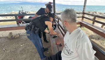 Ди-джей с Южного острова арестован за продажу кокаина