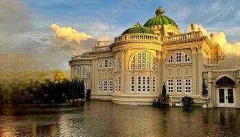 Жена Чолнана дает отпор критикам