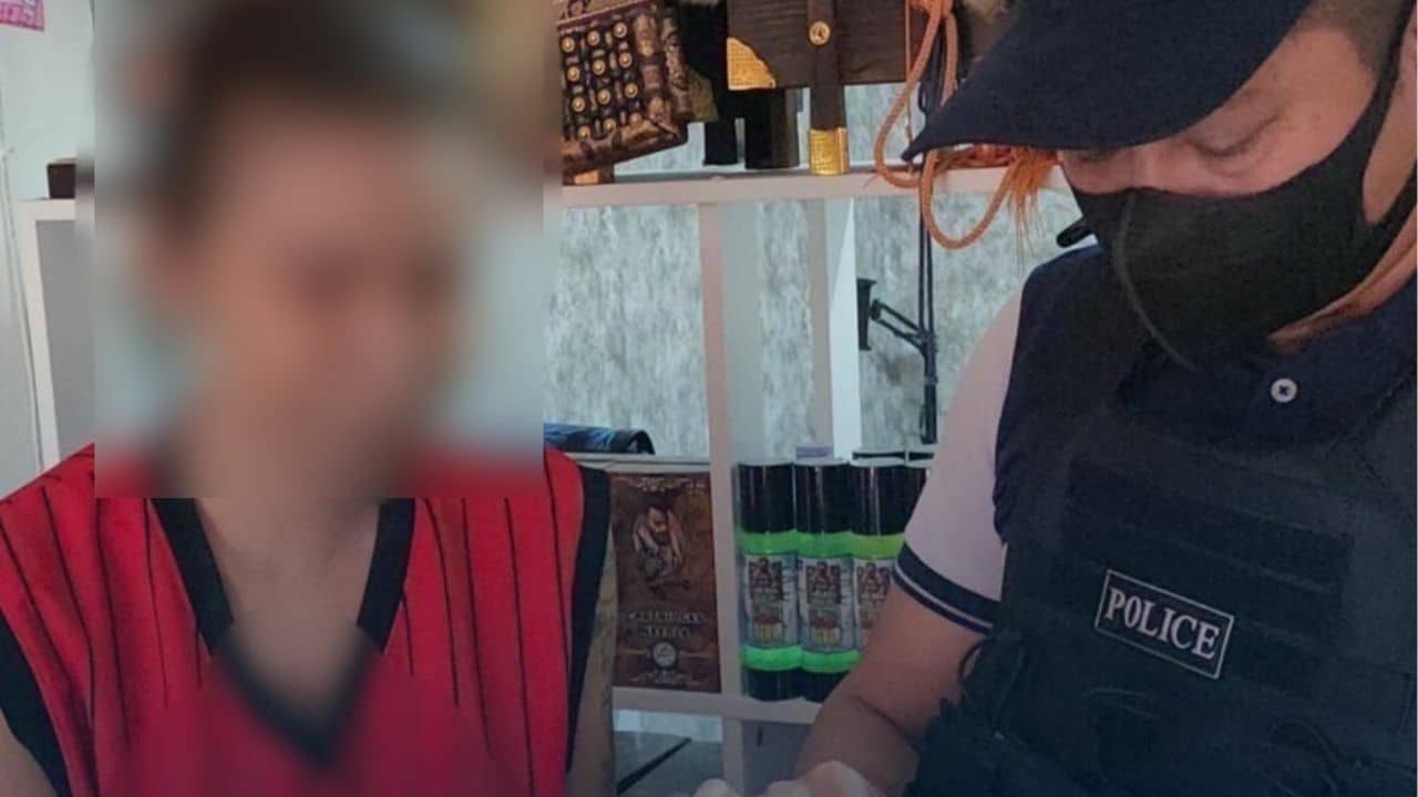 Женщина поймана за организацией онлайн-сексуальных услуг на миллион бат в Аюттхае