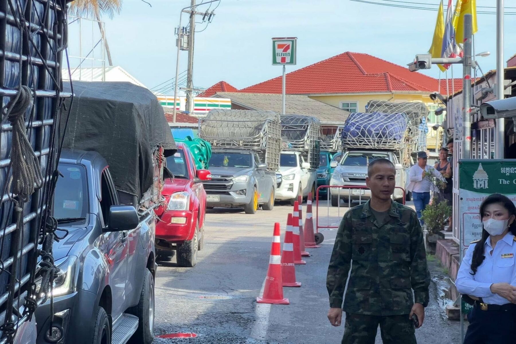 Камбоджа запрещает тайские фрукты и овощи на фоне территориального спора