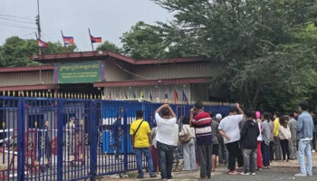 Камбоджа настаивает на полном открытии всех пограничных переходов Таиландом