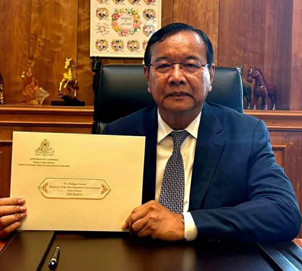 Камбоджа подала иск по поводу 4 пограничных районов в Международный суд ООН, ссылаясь на историческое решение по делу Преах Ви Hear.