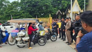 Камбоджианские мотоциклы заблокированы на границе в ответ на запрет на топливо