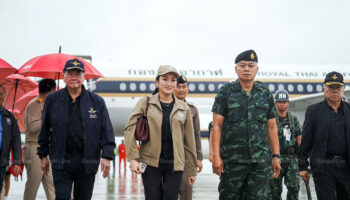 Командующий армией призывает премьер-министра 'поддержать национальные интересы' в пограничном конфликте