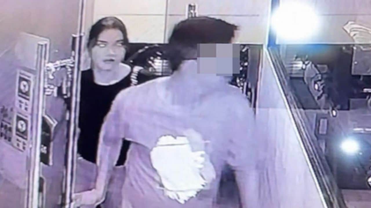 Кража во время душа: индиец теряет 20 000 бат наличными у секс-работницы Паттайи