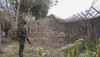 Малайзия рассматривает возможность строительства пограничной стены с Таиландом в Наративате