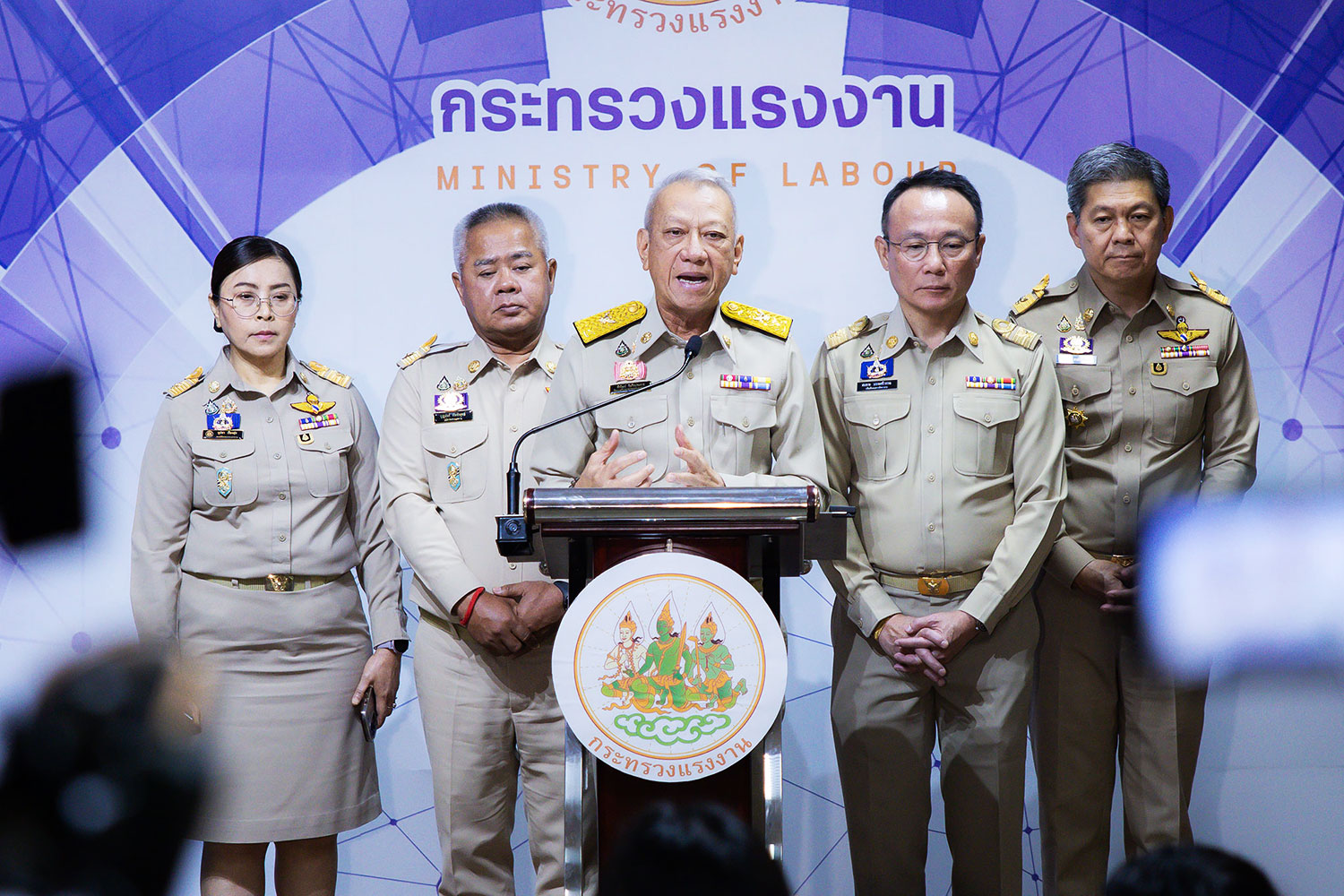 Министерство труда подтверждает безопасность тайцев в Израиле, Иране