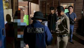 Мужчина арестован за распространение детской порнографии через группу LINE в Пхитсанулоке