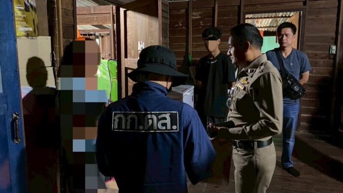 Мужчина арестован за распространение детской порнографии через группу LINE в Пхитсанулоке