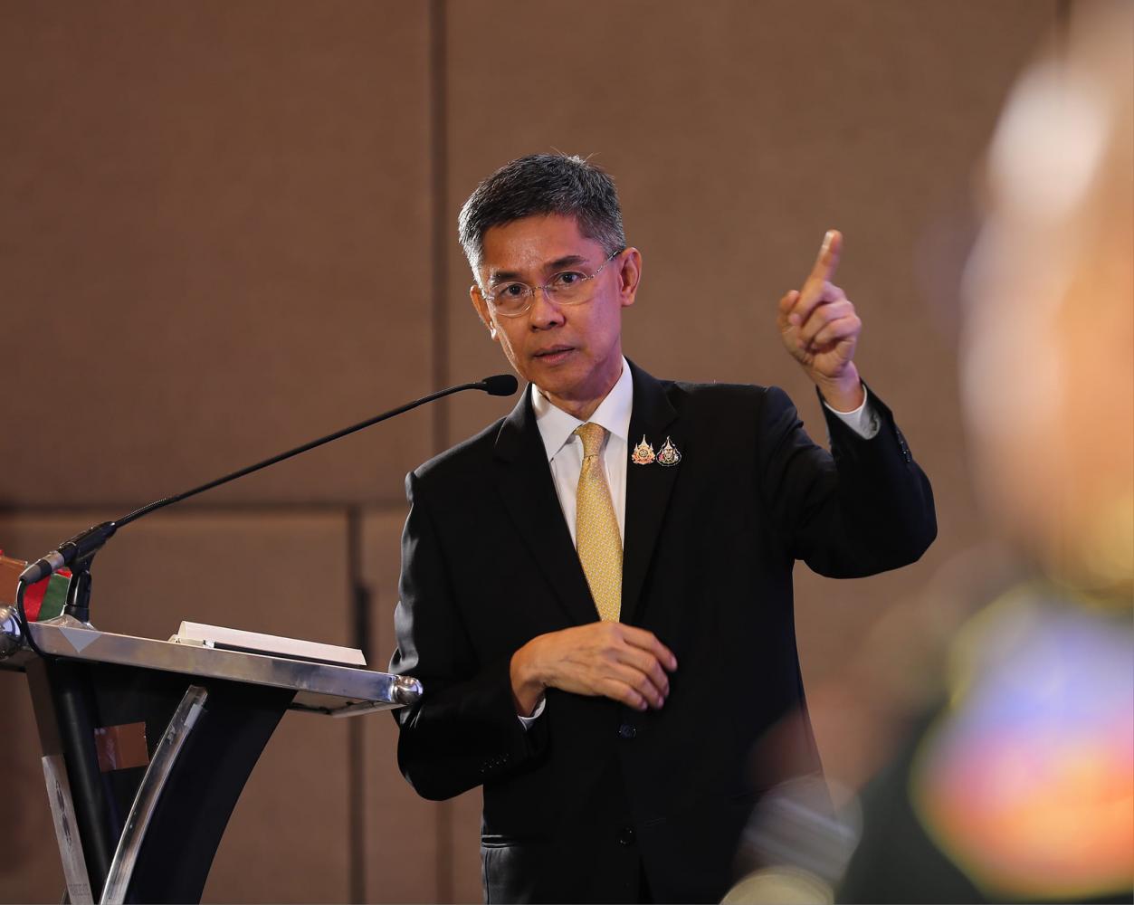 Не тот путь к миру