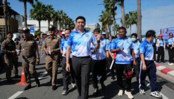 Паттайя выходит на улицы в марше по случаю Всемирного дня борьбы с наркотиками