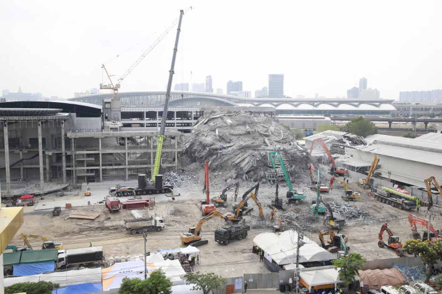 Подрядчику рухнувшей башни в Бангкоке предъявлено обвинение