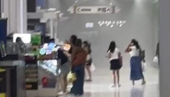 Пожар в японском ресторане барбекю причиняет ущерб торговому центру Чаченгсао