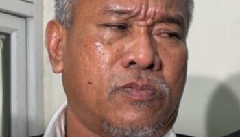 Полицейский зонд B12m найден возле мусорного ведра в кондоминиуме