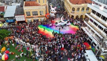 Прайд-парад прошел в Пхукет-Тауне без происшествий