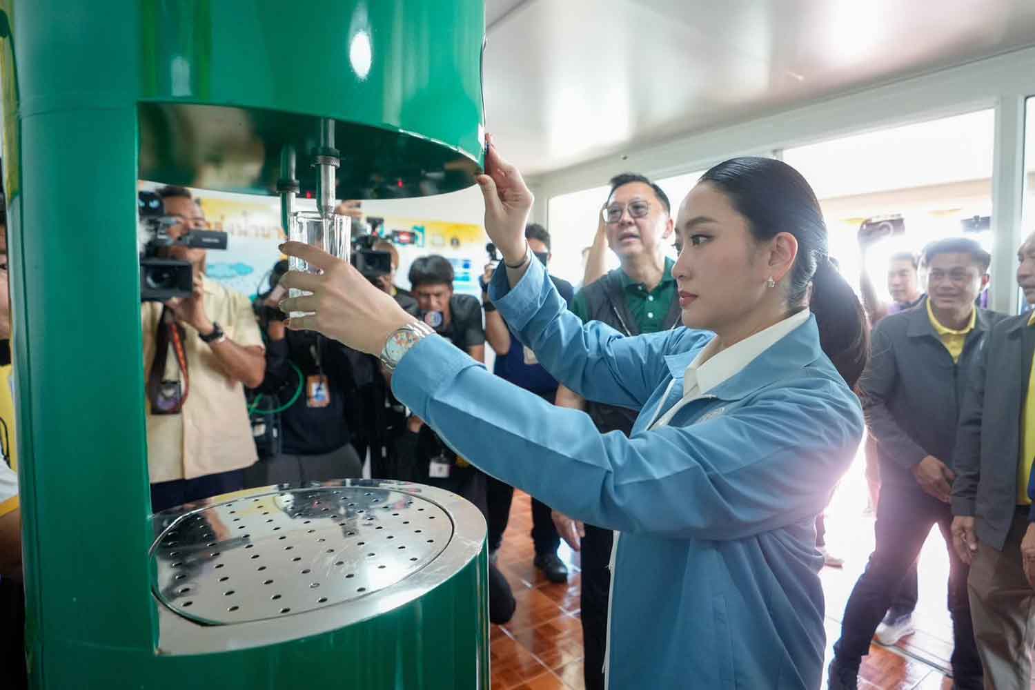 Премьер-министр посетил новые инициативы в области подземных вод