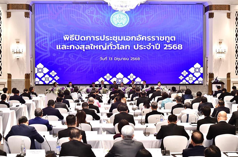 Премьер-министр Таиланда изложил стратегию внешней политики, основанную на трех столпах