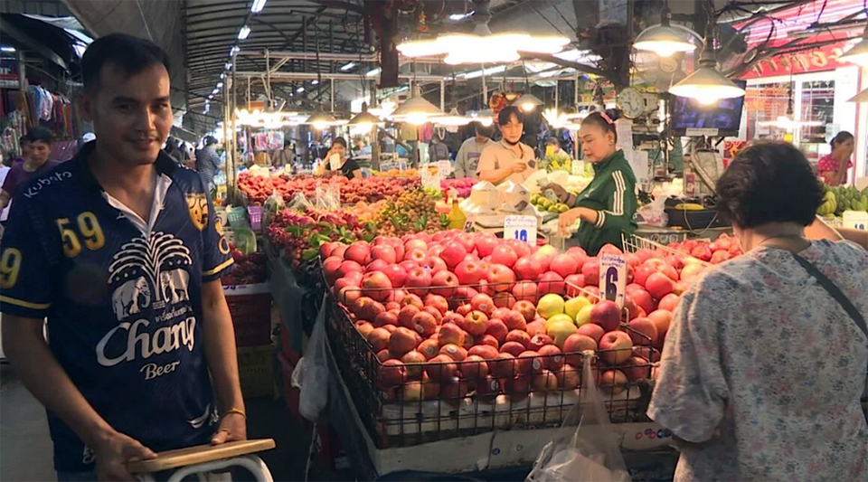 Приграничные напряженности потрясают камбоджийских рабочих в Таиланде на фоне призывов к спокойствию