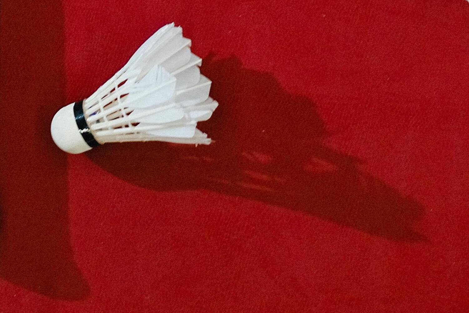 ‘Призрачный бадминтон", организатор скандала с фальшивым марафоном, снова наносит удар