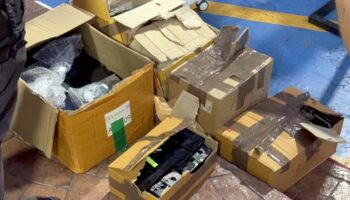 Рейд отеля в Бангкоке: 200 телефонов изъято в китайском задержании