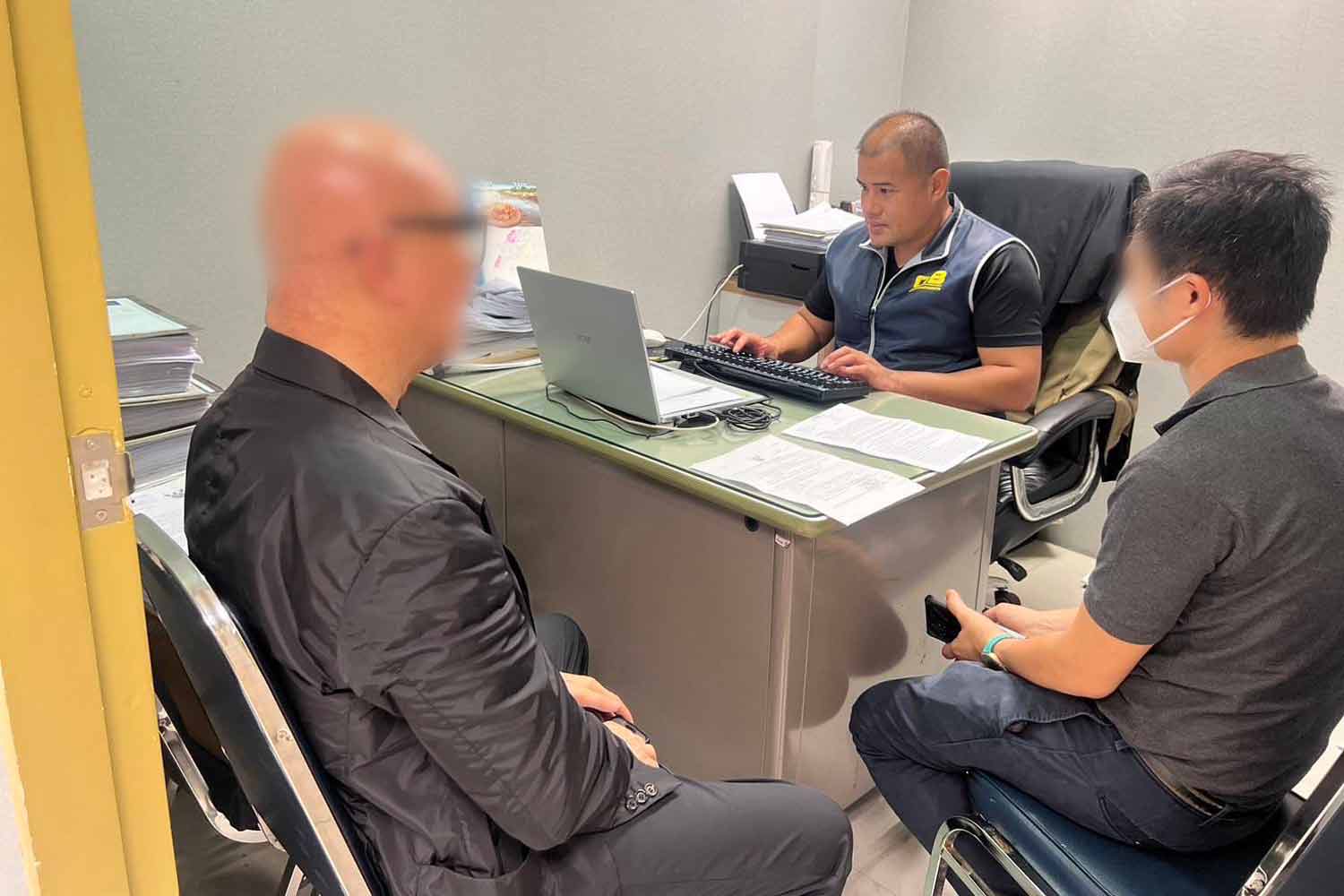 Сингапурец арестован при вылете из аэропорта по обвинению в уклонении от уплаты НДС на сумму в 5 миллионов долларов