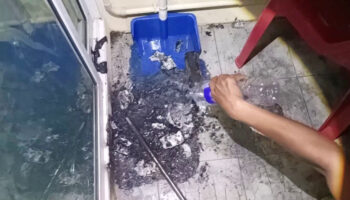 Спасение Человека-паука тайским соседом спасает южноафриканского учителя от огня