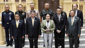 Стремительная премьер-министр заявила: 'Таиланд будет защищать свой суверенитет'