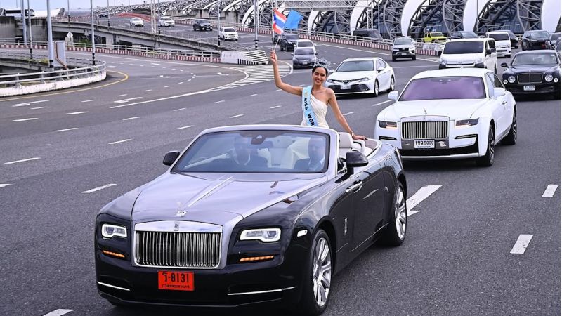 Таиланд встретил свою первую Мисс Мира овацией