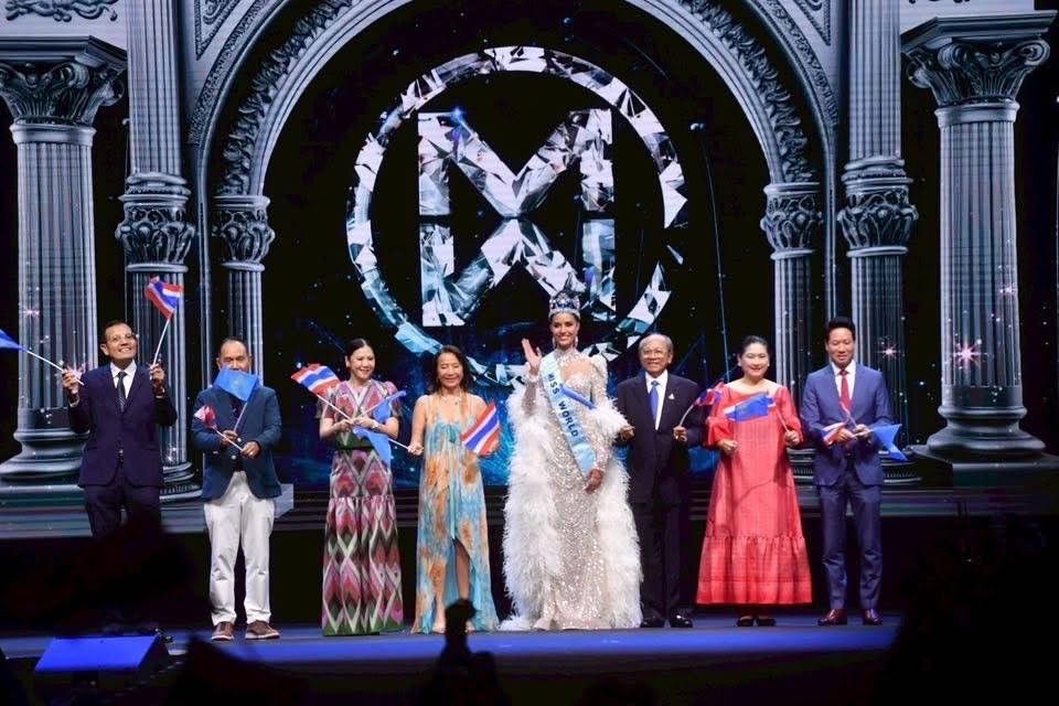 Таиланд празднует победительницу Мисс Мира 2025 Сучату Чуангсри как новое лицо туристической кампании