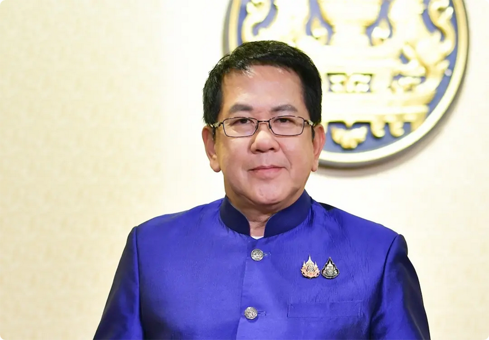 Тайский премьер-министр перераспределяет министерские обязанности для обеспечения непрерывности правительства, расширяет полномочия заместителей премьер-министра.