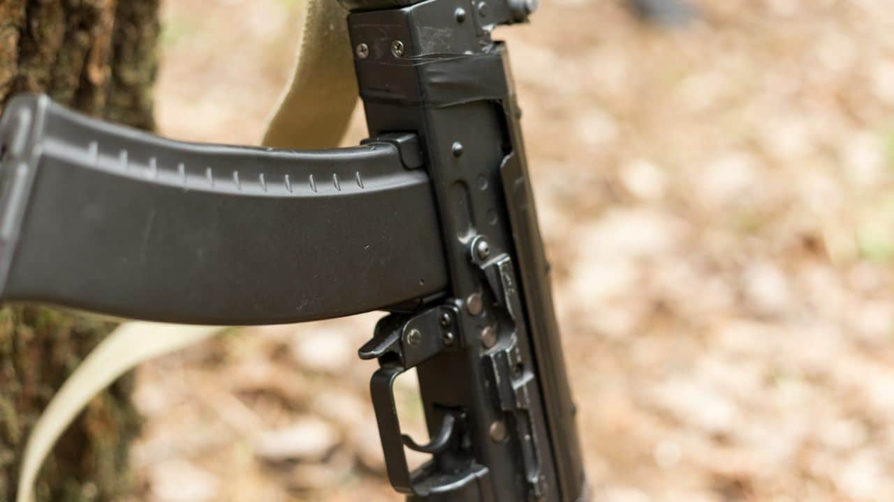 Тайский солдат найден мертвым в подозрительном самоубийстве на армейской базе в Бангкоке