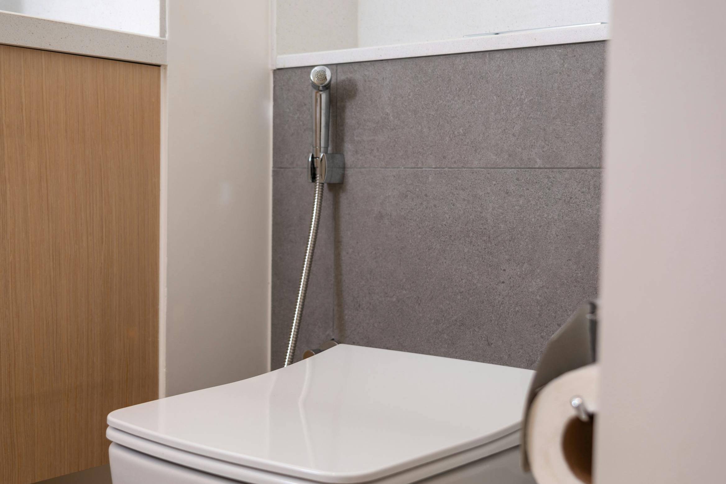 Тайский спрей для биде - гигиеническая культура ванной комнаты, которая есть в каждом доме