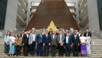 Торговые группы призывают к миру вдоль границы после перестрелки