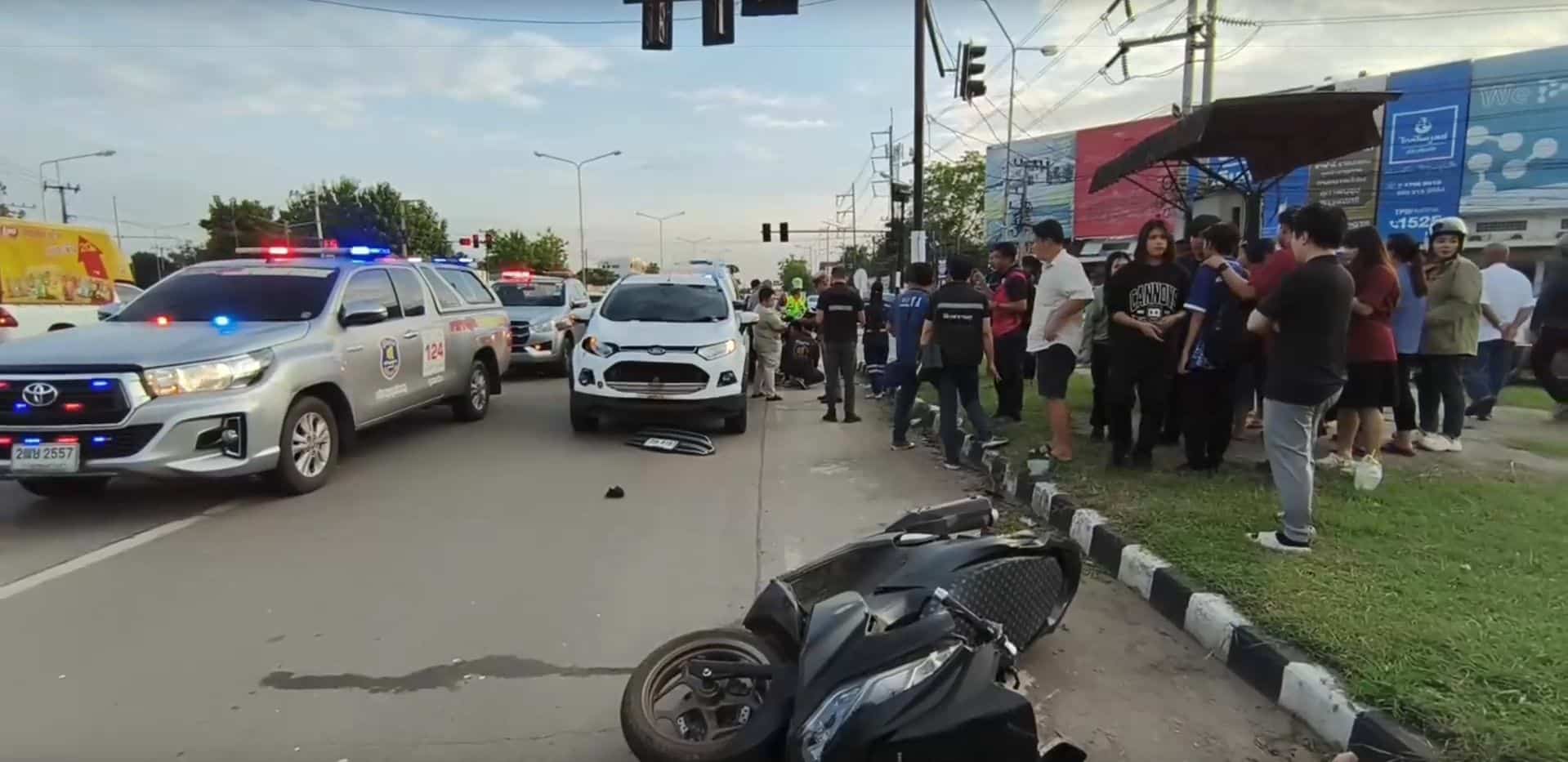 Авария в Удоне Тхани унесла жизнь молодого студента